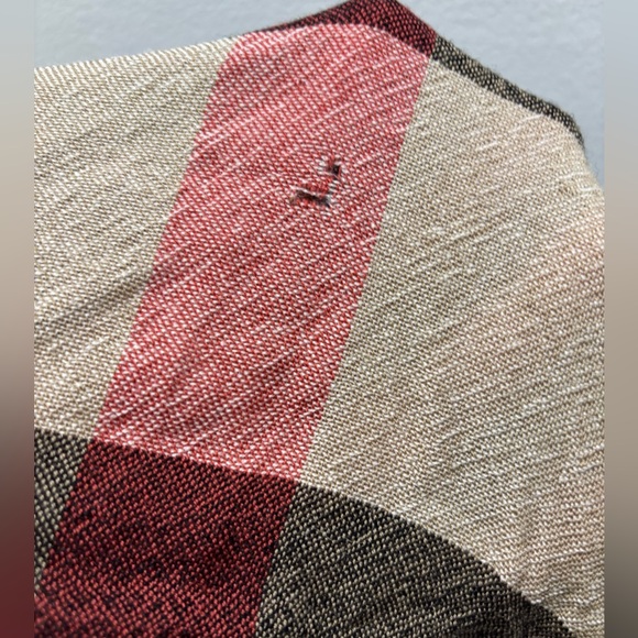 Burberry Classic Check Wool Scarf - Picture 5 of 7